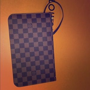 Authentic Neverfull MM Pouch